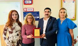 Enver Yıldırım’dan Dilovası’ndaki otizm sınıfına anlamlı destek