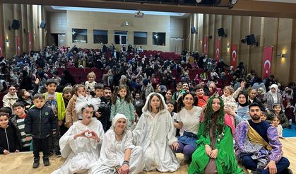 Dilovası'nda Karlar Diyarı  gösterisi yoğun katılımla gerçekleşti