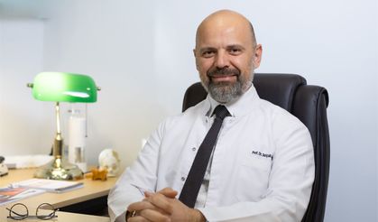 Akıllı telefonlar boyun fıtığı sebebi