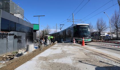 1 tramvay aracı aynı anda 600 yolcu taşıyacak