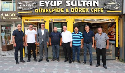 Başkan Bıyık, sokak sokak Darıca’yı dinliyor
