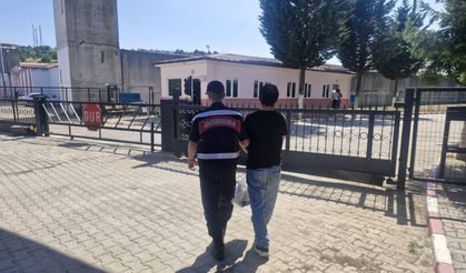 Hırsızlık suçundan aranan şahıs Gebze’de yakalandı