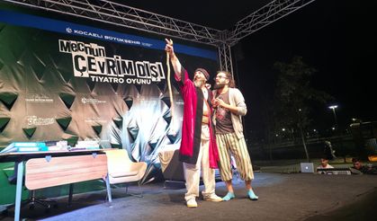 Gebze Kütüphanesi, ‘Mecnun Çevrim Dışı’ ile renklendi