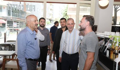 Ak Parti Gebze Sahada kapsamında 5 başkan bir arada esnafla buluştu