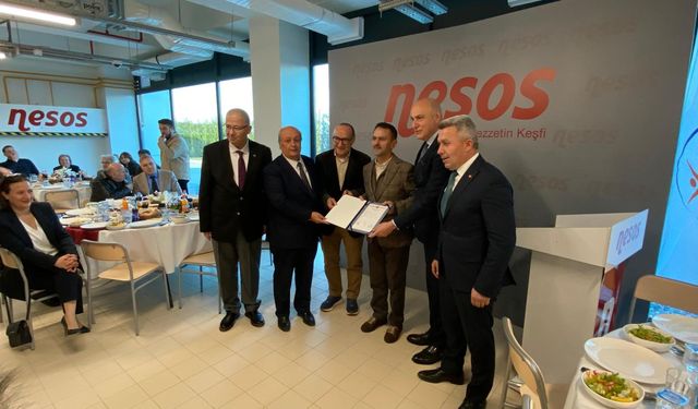 Kandıra GİOSB’da tapu töreni Vali Aktaş’ın katılımlarıyla gerçekleşti