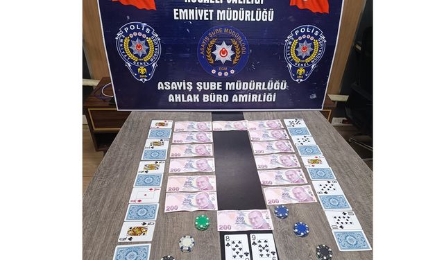 Kumar oynayan 4 kişiye 36.988 TL para cezası verildi