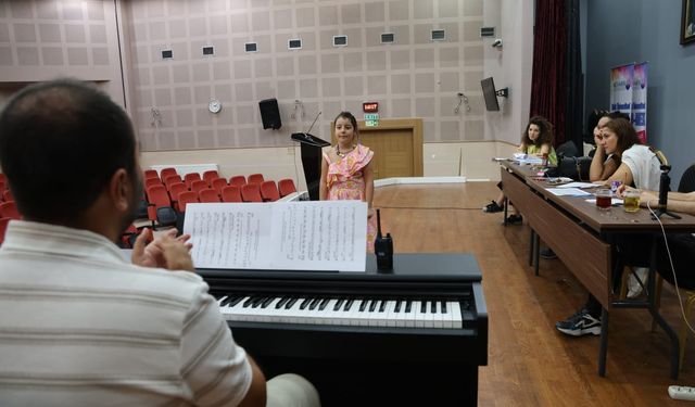 Büyükşehir Konservatuvarı yeni yeteneklerini arıyor