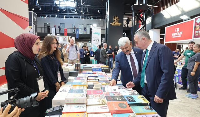 Büyükakın: Kitap Fuarı kentin geleceğine iz bırakıyor