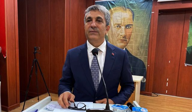 İlhami Bayrak güven tazeledi