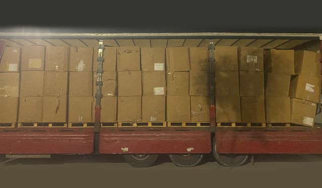 Düzenlenen operasyonda 1 tır kıyılmış tütün ele geçirildi