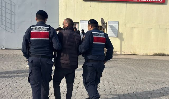 18 yıl 9 ay hapis cezasıyla aranan şahsı Jandarma yakaladı