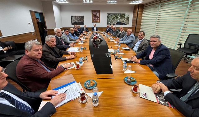 Gebze Güzeller OSB Müteşebbis Heyet Toplantısı Vali Aktaş başkanlığında gerçekleşti