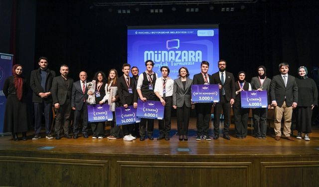 Kocaeli’de münazara rüzgârı esti