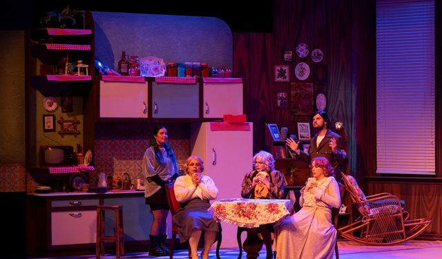 Üç Jokerli Konken, Gebze’de seyirciyle buluştu