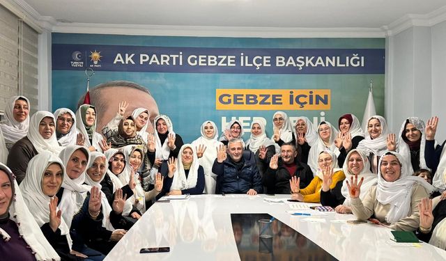 AK Parti Gebze'den, Zeynep Güneş başkana anlamlı destek