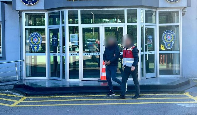 Bilişim sistemleri dolandırıcılığından 6 yıl hapis cezası olan şahıs yakalandı