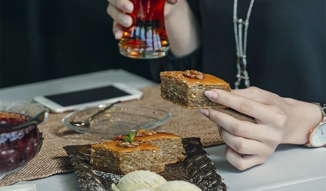 İftar sonrası tatlı tüketimine dikkat