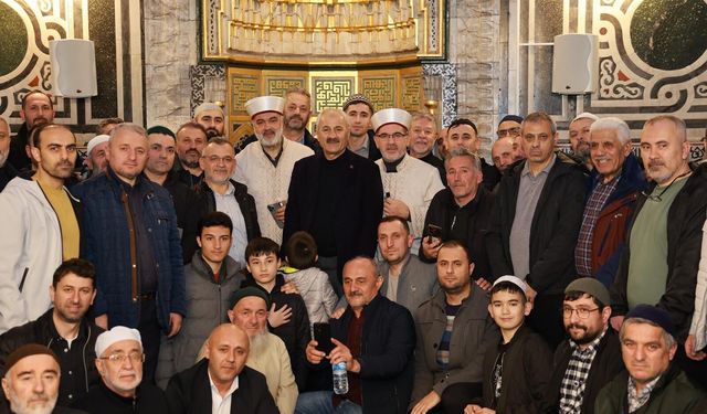 Gebze Belediyesi, Kadir Gecesi’ne özel program düzenledi