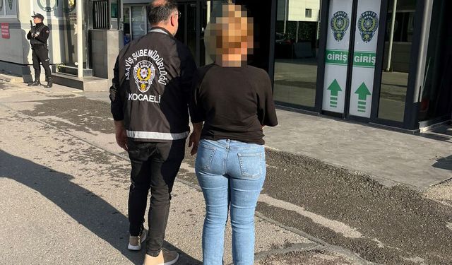Nitelikli dolandırıcılık suçundan aranan şahıs Gebze’de yakalandı