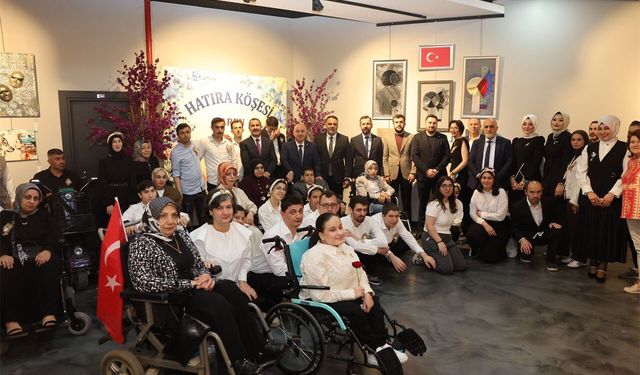 Engelsiz yetenekler eserleriyle hayran bıraktı
