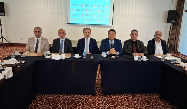 Şahin: Birlikte olmak gibi bir mecburiyetimiz var