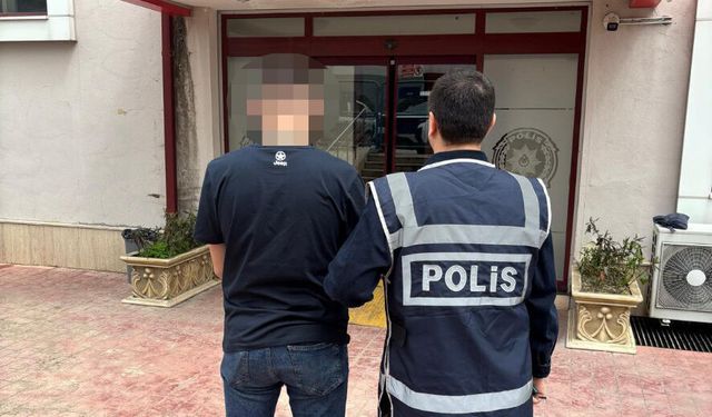Silahla yağmadan aranması olan şahıs yakalandı