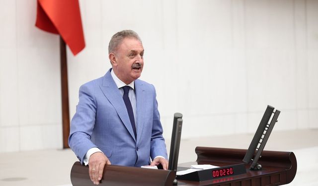 Çiler'den elektrik kesintilerine tepki: Kocaeli karanlığı değil, hizmeti hak ediyor