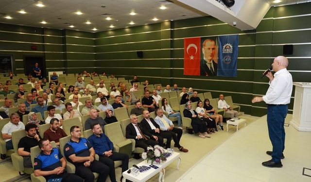 Gebze zabıtasından gıda güvenliği eğitimi