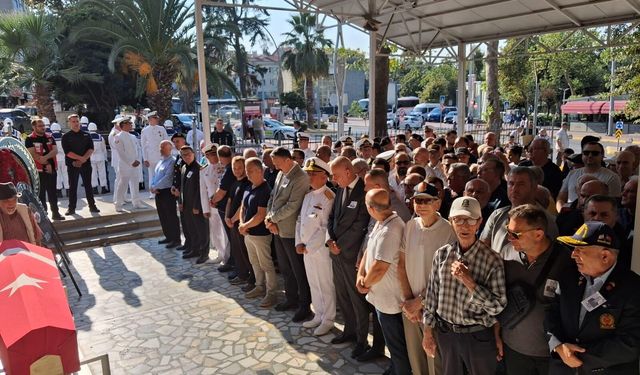 Kıbrıs Gazisi Aziz Tepe dualarla son yolculuğuna uğurlandı