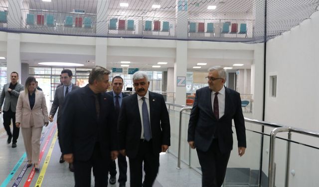 Hülagü’dan Gebze Fatih Devlet Hastanesi’ne ziyaret