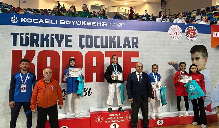 Kartepe Belediye Spor’dan Türkiye derecesi