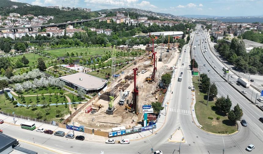 Körfezray Metro projesi hız kesmiyor