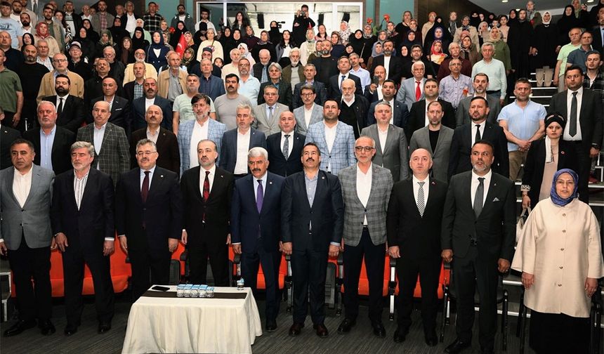 Partiye, 2002 yeni üye kazandırdılar