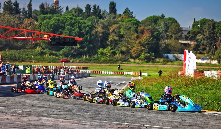 Körfez Karting Yarışı'nda büyük çekişme