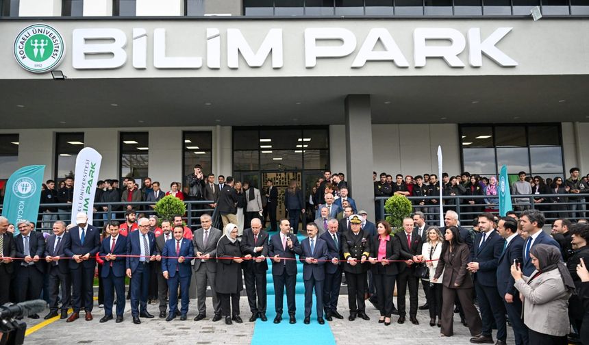BİLİMPARK ve TÜBİTAK Milli Teknoloji Atölyesi Bakan Fatih Kacır’ın katılımıyla açıldı