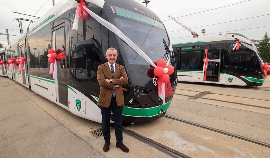 Büyükakın: Raylı sistemde yeni bir döneme giriyoruz