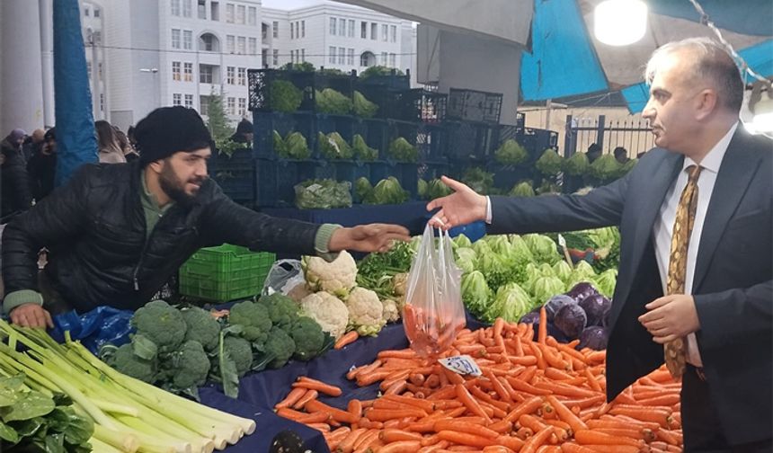 Vural: Pazarda fiyatlar el yakıyor