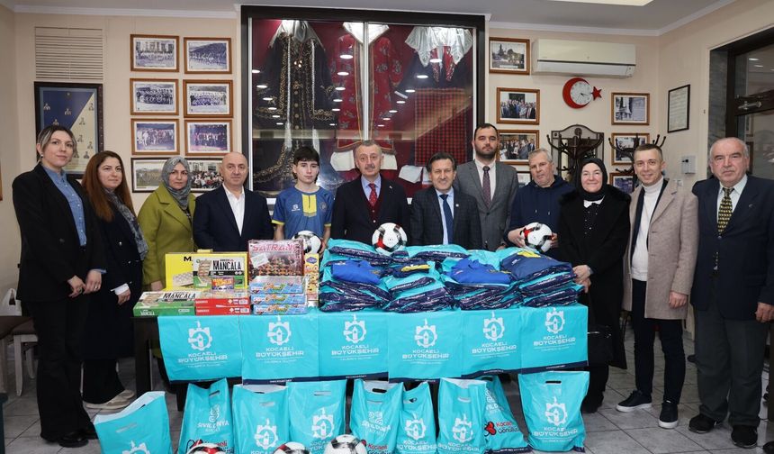 Büyükakın Balkanlar’da soydaşlarla iftar sofrasında