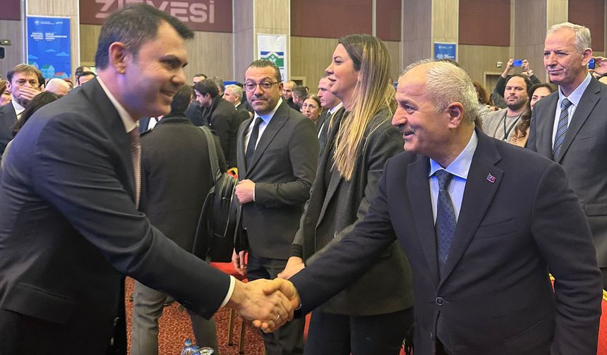 Başkan Büyükgöz, 1. Uluslararası Kentsel Dönüşüm Zirvesi’ne katıldı