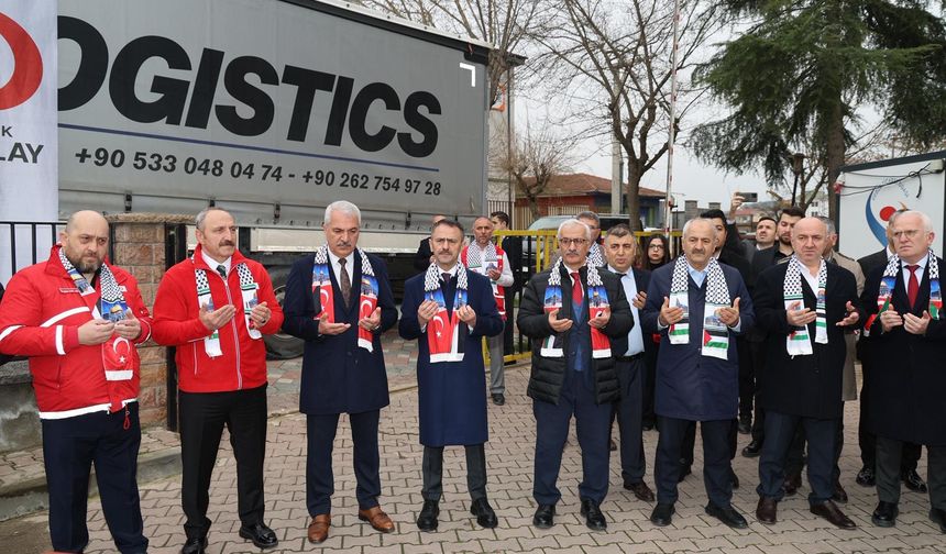 Yardım tırları Gazze’ye ulaştırılmak üzere dualarla uğurlandı