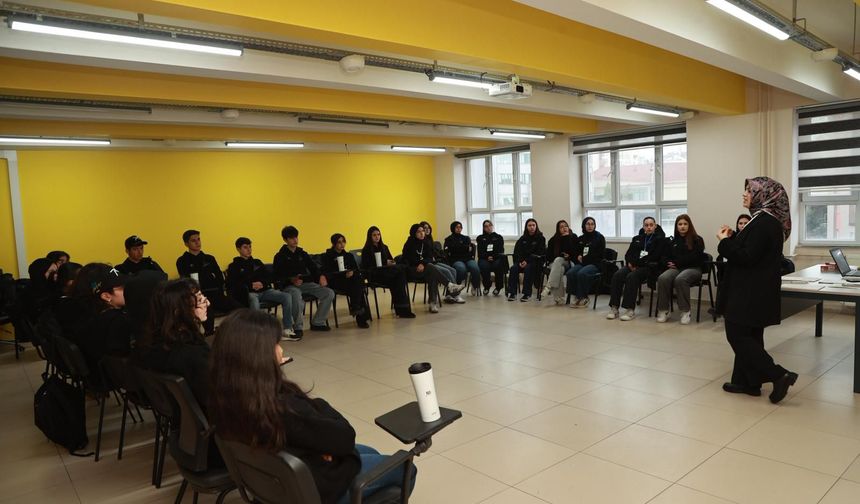 41 Genç, eğitimlerini sürdürüyor