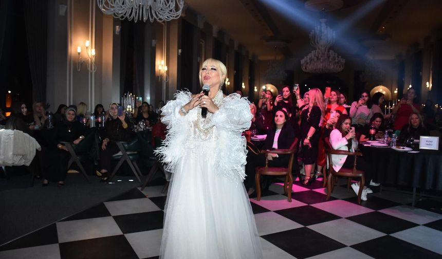 Perla Verde Park’ta, Safiye Soyman rüzgarı