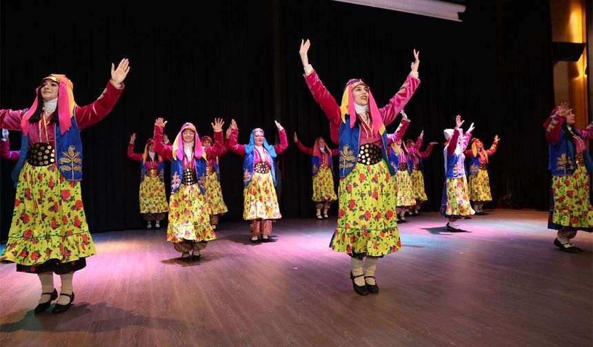 Anadolu’nun kültür mirası Darıca’da sahneyle buluştu