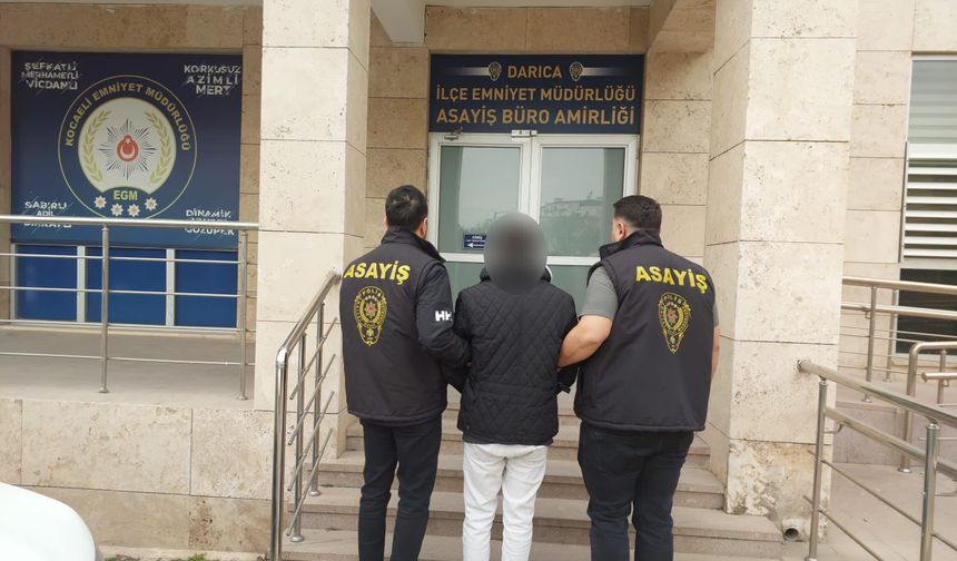 Mersin’de dolandırıcılık suçundan 4 yıl 8 ay cezası olan şahıs Darıca’da yakalandı