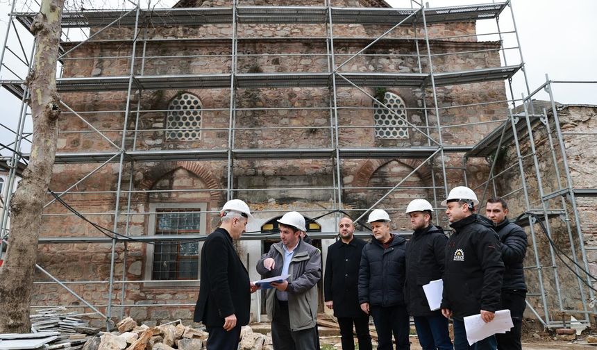 Başkan Büyükgöz, tarihi Çarşı Hamamı restorasyonunu yerinde inceledi