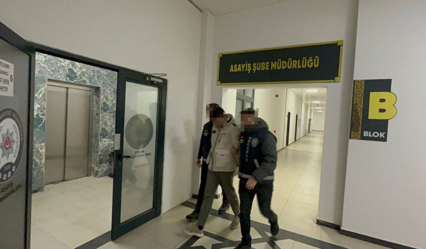 Evdeki çelik kasadan 400 bin TL değerinde ziynet eşyası çalan şahıs yakalandı