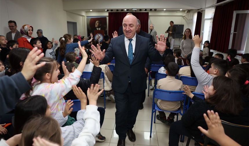 Başkan Bıyık’tan öğrencilere yerel yönetimler dersi