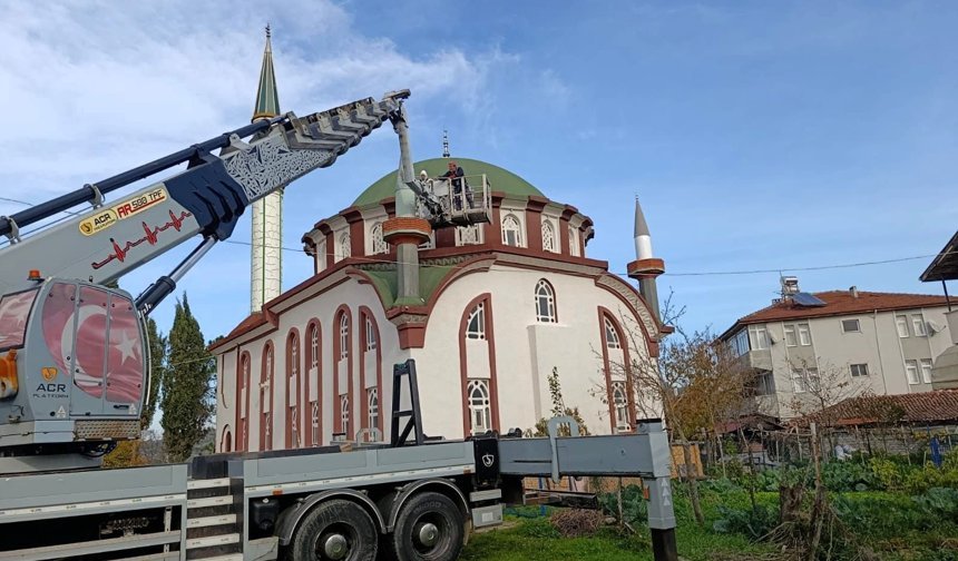 Kırsaldaki camilere dört dörtlük bakım