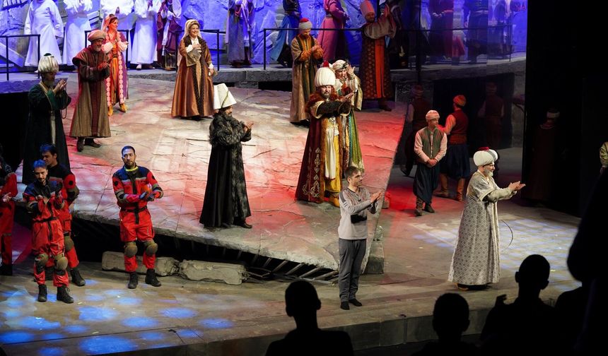 Sinan, Başakşehir’de kapalı gişe oynadı