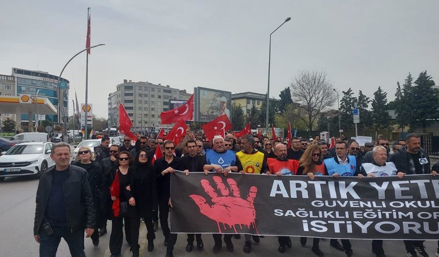 Öğretmenlerden saldırılara kınama: Ölüyoruz biz